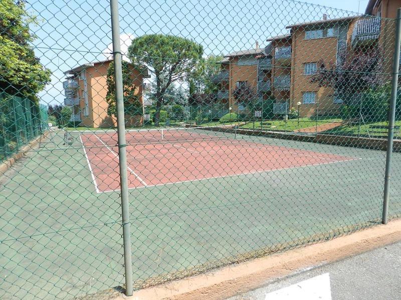 Appartamento Onda Blu Песк'єра-дель-Гарда Екстер'єр фото